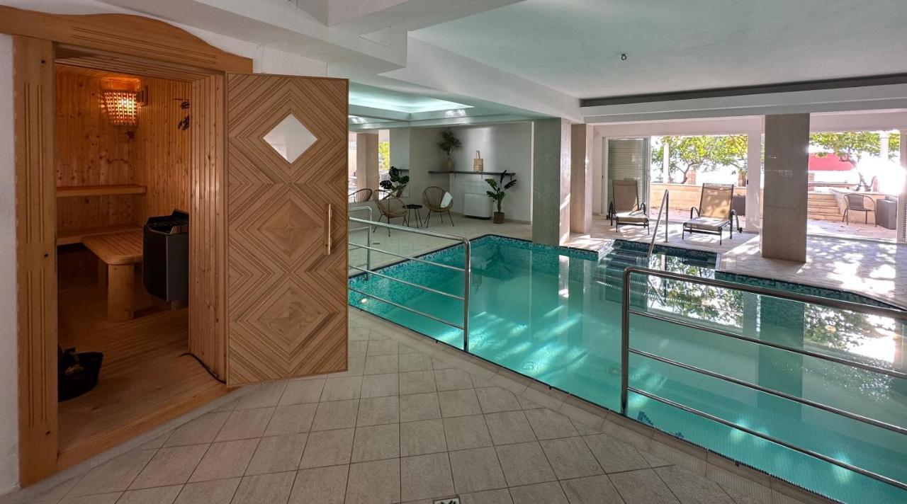 Luxury Seaside Villa With A Classic Mediterranean Olive Garden, A Fully Equipped Professional Kitchen, Pool, Sauna, Padle Boards And Canoe - Miolin Beach House Трогир Екстериор снимка